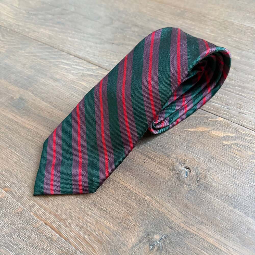 Vtg Reis of New Haven~ Silk Christmas Neck Tie~ Red & Green Stripes~ 70s 80s